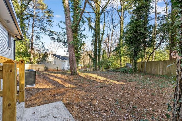 2497 Glenrock Drive, Decatur, GA 30032