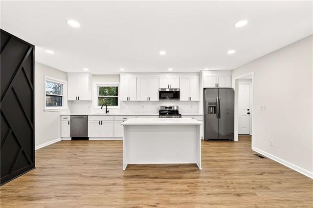 2497 Glenrock Drive, Decatur, GA 30032