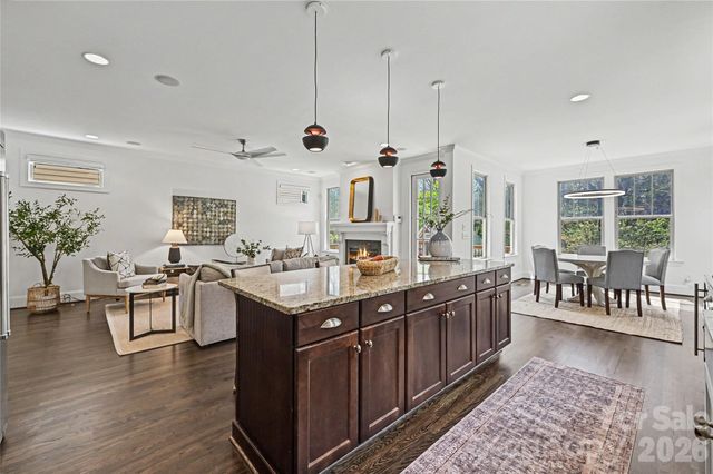 1102 Yale Place, Charlotte, NC 28209