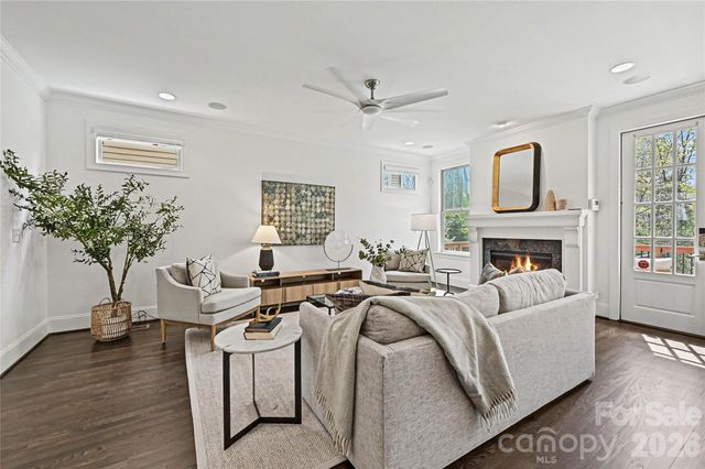 1102 Yale Place, Charlotte, NC 28209