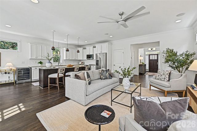 1102 Yale Place, Charlotte, NC 28209