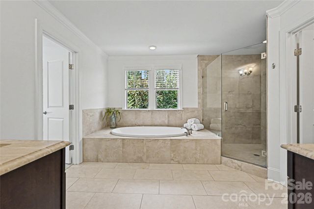 1102 Yale Place, Charlotte, NC 28209