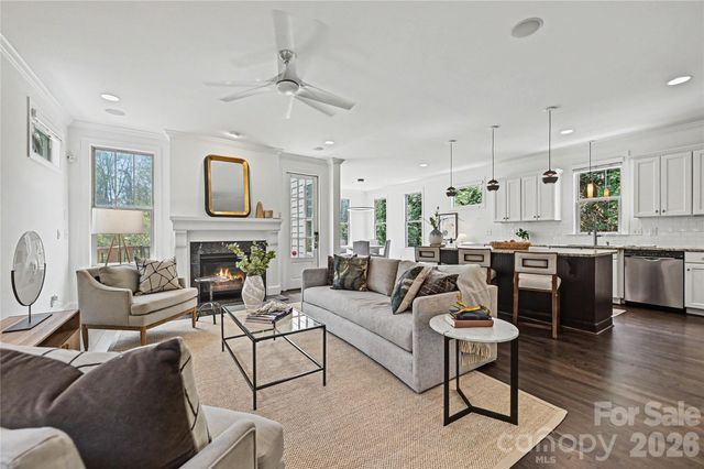 1102 Yale Place, Charlotte, NC 28209