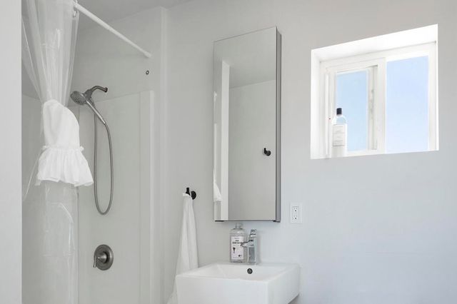 2250 Delgada Avenue, Landers, CA 92285