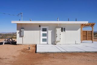 2250 Delgada Avenue, Landers, CA 92285