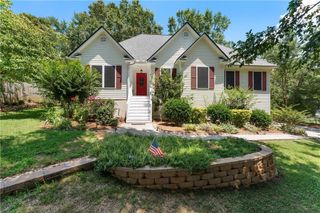 24 Woodhaven Court SW, Cartersville, GA 30120
