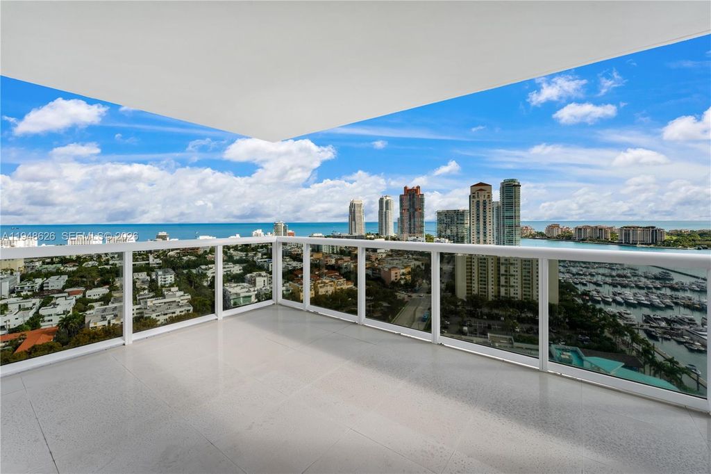 400 Alton Rd 2210, Miami Beach, FL 33139