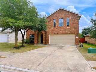 577 Quarter Ave, Buda, TX 78610