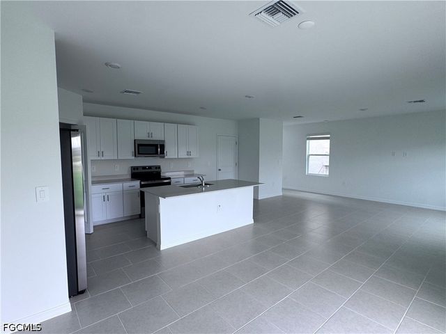 4105 Pacenza PL, North Fort Myers, FL 33917
