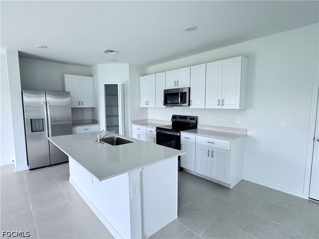 4105 Pacenza PL, North Fort Myers, FL 33917