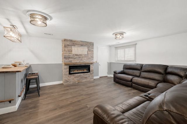 543 Norman Drive, Cary, IL 60013