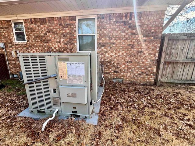 6 Apache Drive, Searcy, AR 72143