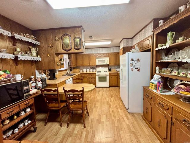 6 Apache Drive, Searcy, AR 72143