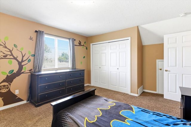 1016 N 525 W, Clinton, UT 84015
