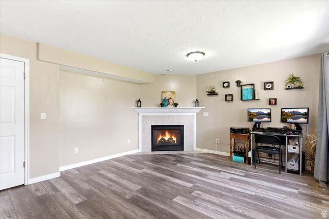 1016 N 525 W, Clinton, UT 84015