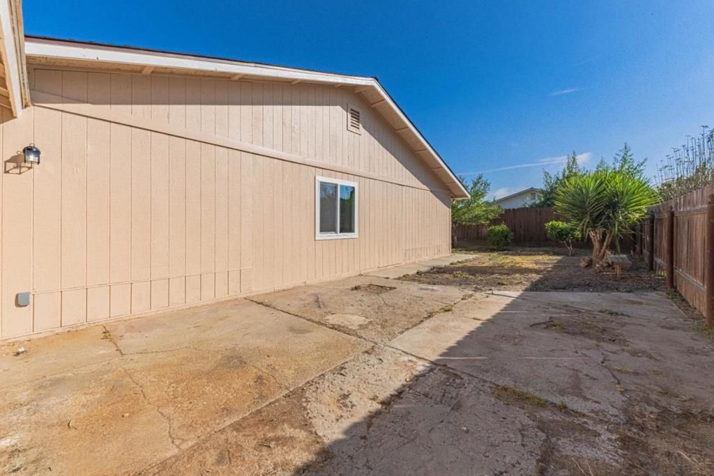 Image 25 of property listing at 614 Maple Street, King City, CA 93930