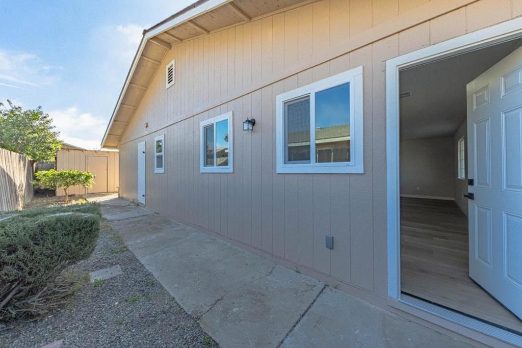 Image 30 of property listing at 614 Maple Street, King City, CA 93930