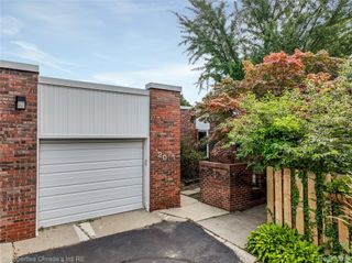 2021 Hyde Park Drive, Detroit, MI 48207