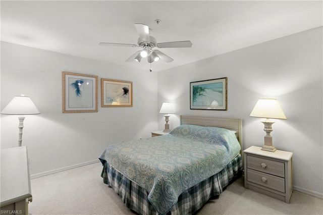 8400 Naples Heritage DR 1524, Naples, FL 34112