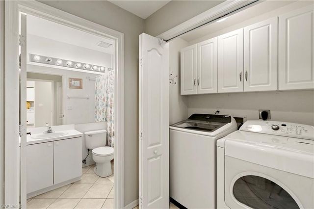 8400 Naples Heritage DR 1524, Naples, FL 34112