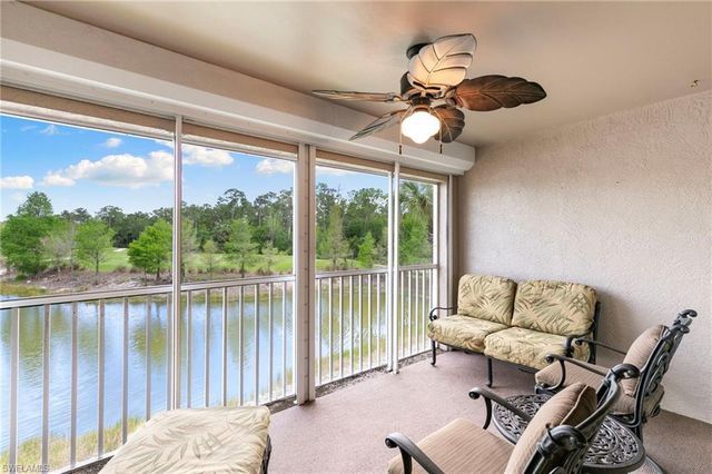 8400 Naples Heritage DR 1524, Naples, FL 34112