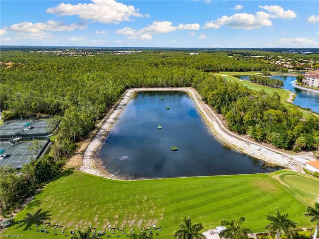 8400 Naples Heritage DR 1524, Naples, FL 34112