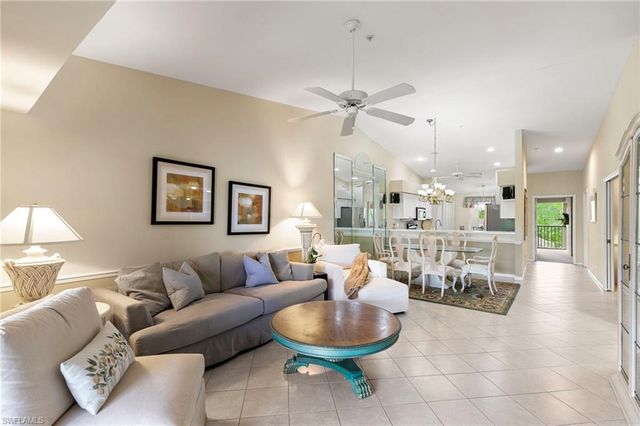 8400 Naples Heritage DR 1524, Naples, FL 34112