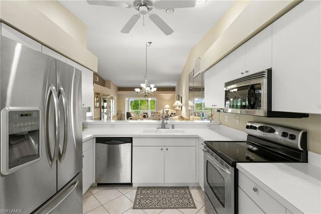 8400 Naples Heritage DR 1524, Naples, FL 34112