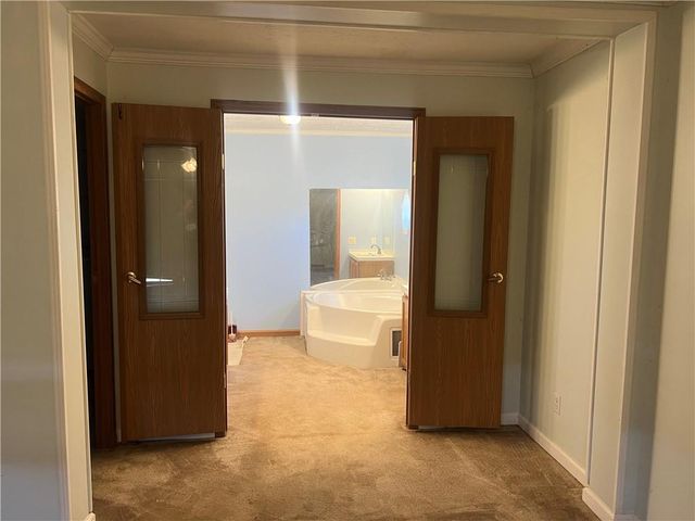 12 NW 1400th Road, Chilhowee, MO 64733