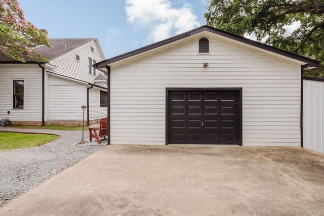 503 S First Street, Benton, AR 72015