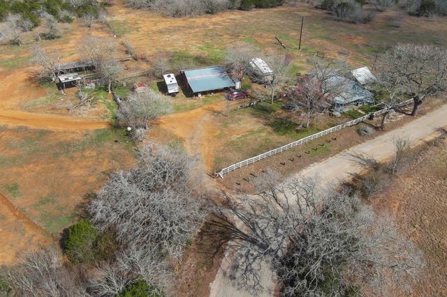 1648 Jeddo RD, Rosanky, TX 78953