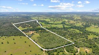 1648 Jeddo RD, Rosanky, TX 78953
