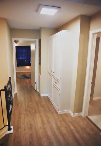 215 County Road 193, Alvin, TX 77511
