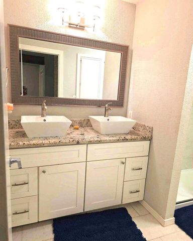 215 County Road 193, Alvin, TX 77511