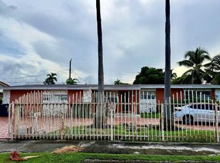 5065 SW 90th Court, Miami, FL 33165