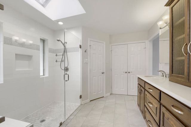 11 Kim Court, Mansfield, TX 76063