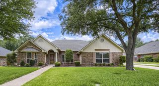 11 Kim Court, Mansfield, TX 76063