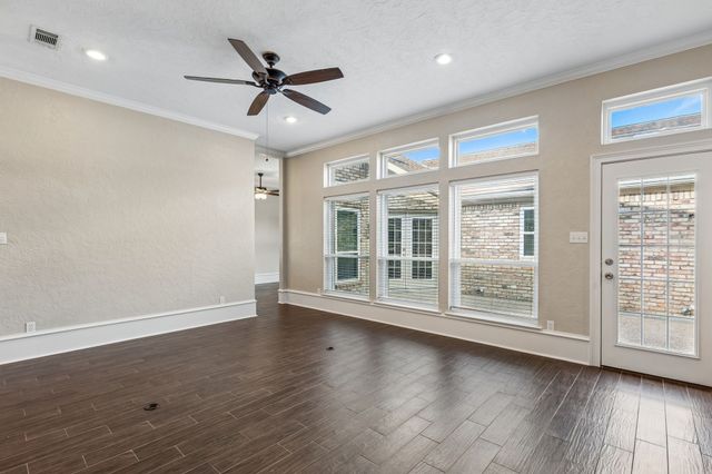 604 Shalamar Place, Irving, TX 75061