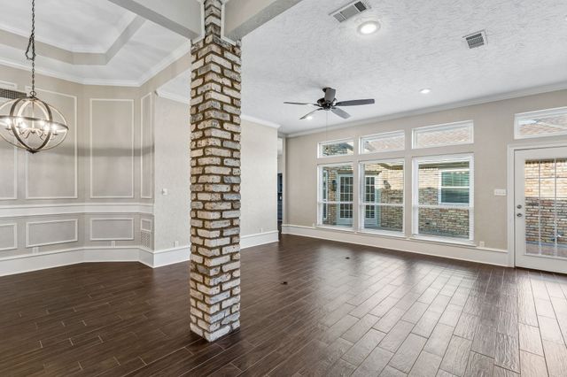 604 Shalamar Place, Irving, TX 75061