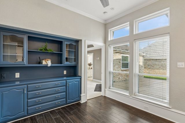 604 Shalamar Place, Irving, TX 75061