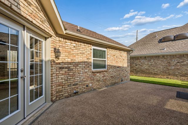 604 Shalamar Place, Irving, TX 75061