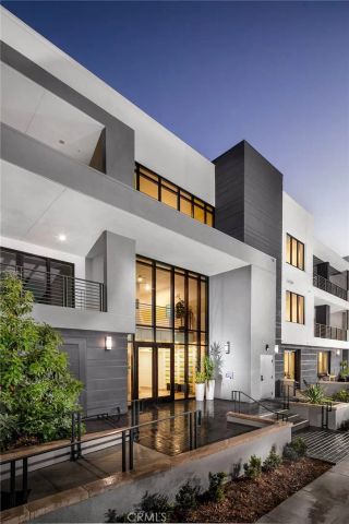 16175 Dawn Way 207, Tustin, CA 92782