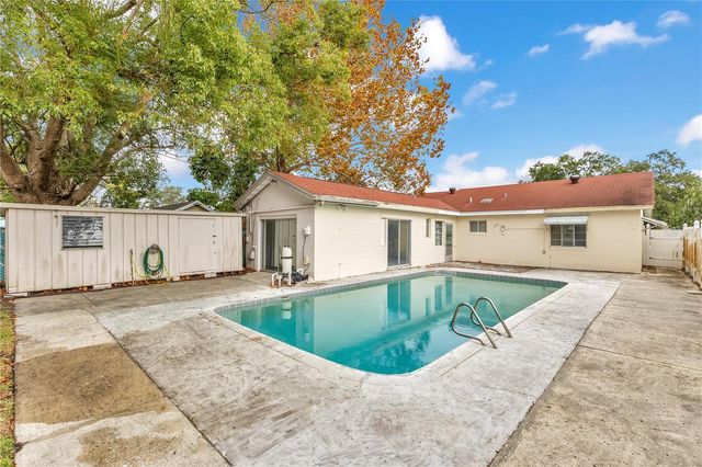 706 MASSACHUSETTS AVENUE, St Cloud, FL 34769