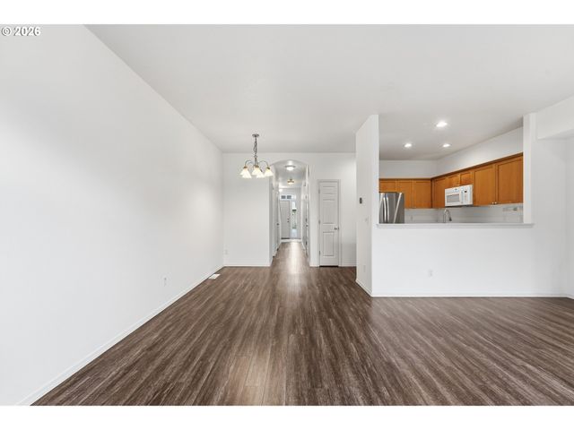 17290 Sw BERKELEY Ln, Beaverton, OR 97003