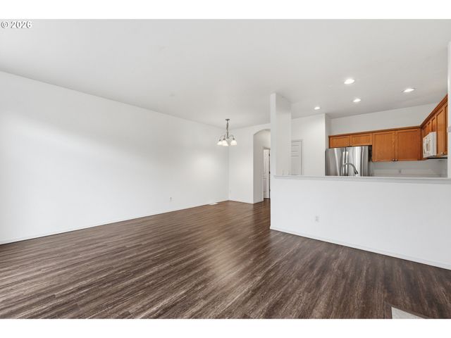 17290 Sw BERKELEY Ln, Beaverton, OR 97003