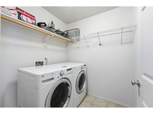 17290 Sw BERKELEY Ln, Beaverton, OR 97003