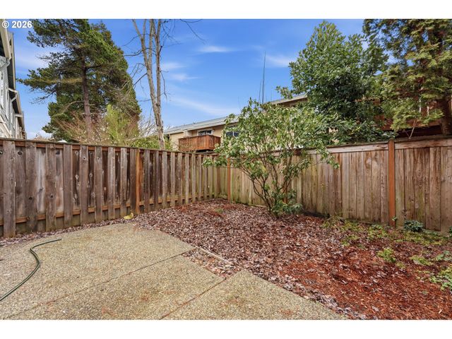 17290 Sw BERKELEY Ln, Beaverton, OR 97003