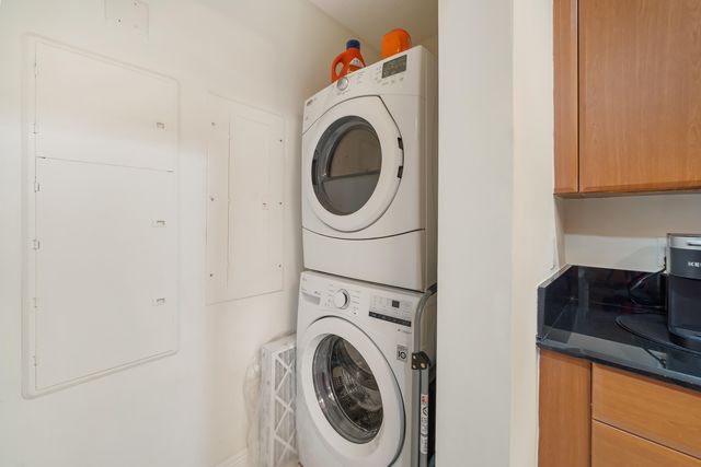 701 S Olive Avenue 707, West Palm Beach, FL 33401