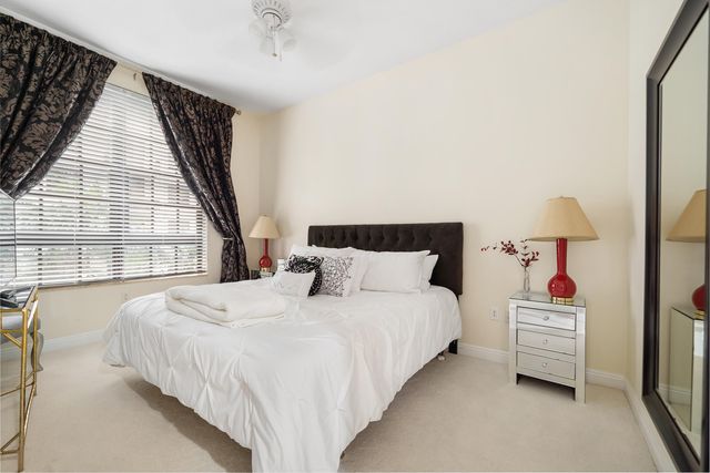 701 S Olive Avenue 707, West Palm Beach, FL 33401