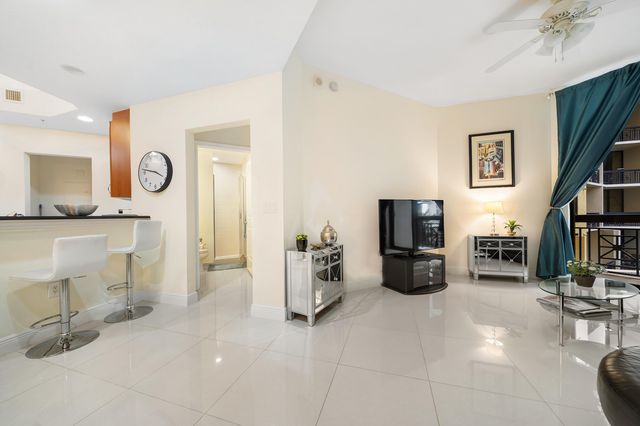 701 S Olive Avenue 707, West Palm Beach, FL 33401